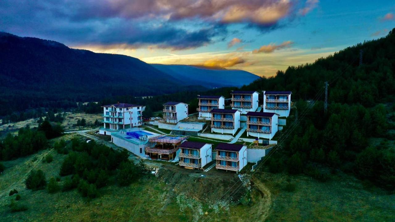 Вилно Селище Paradise View Sarnitsa Dış mekan fotoğraf