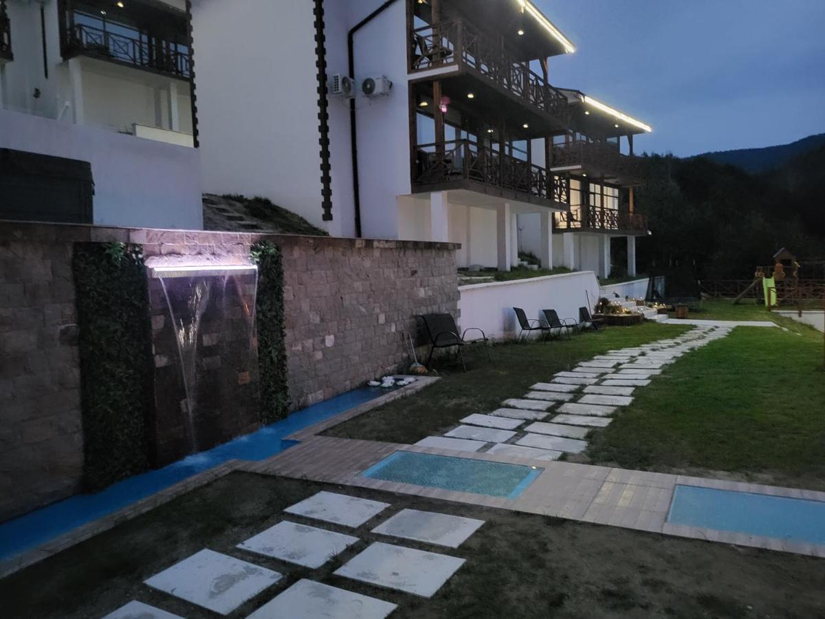 Вилно Селище Paradise View Sarnitsa Dış mekan fotoğraf